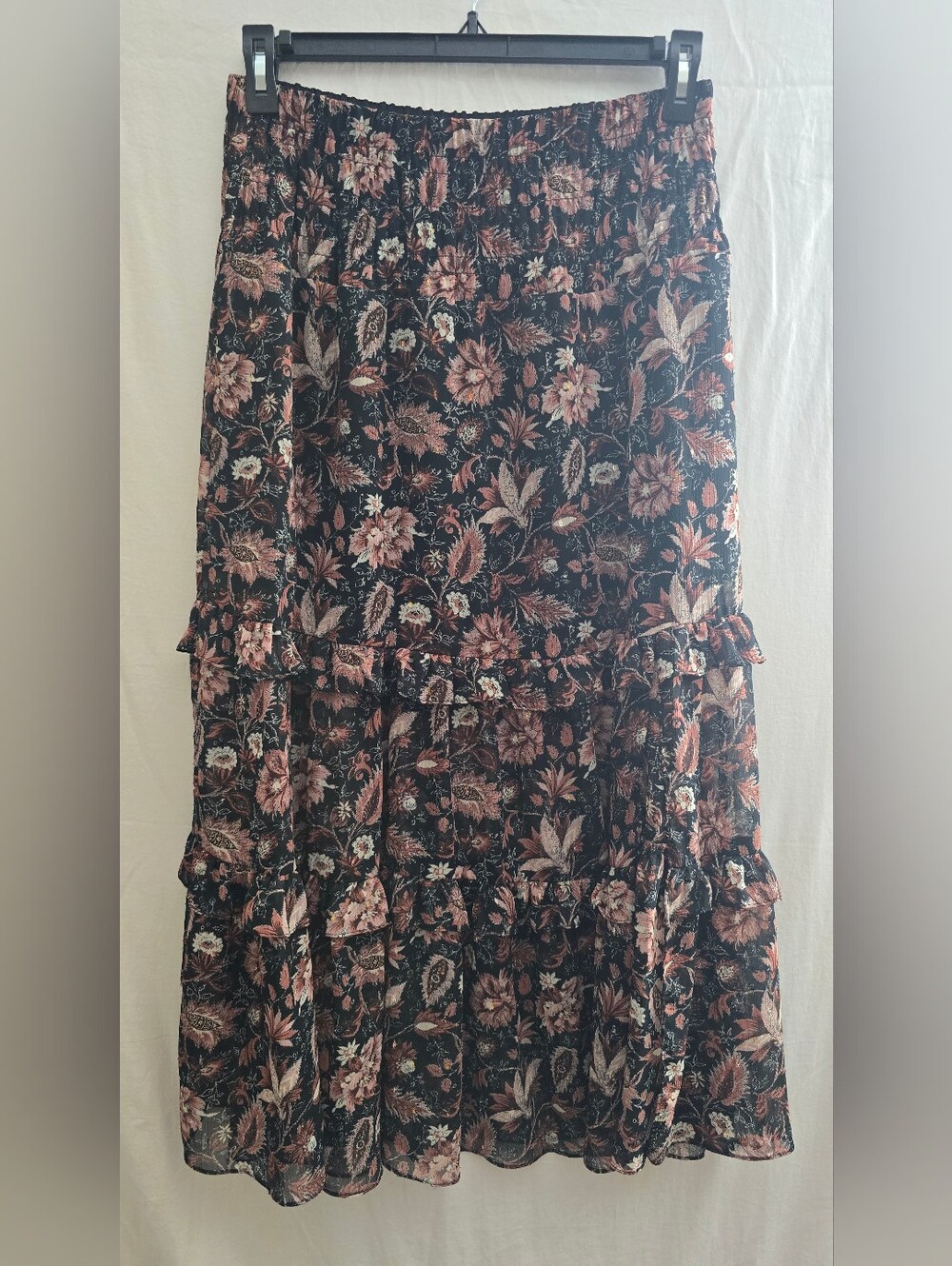 Madewell Ruffle Tiered Midi Skirt in True Black Floral Paisley Metallic Thread S